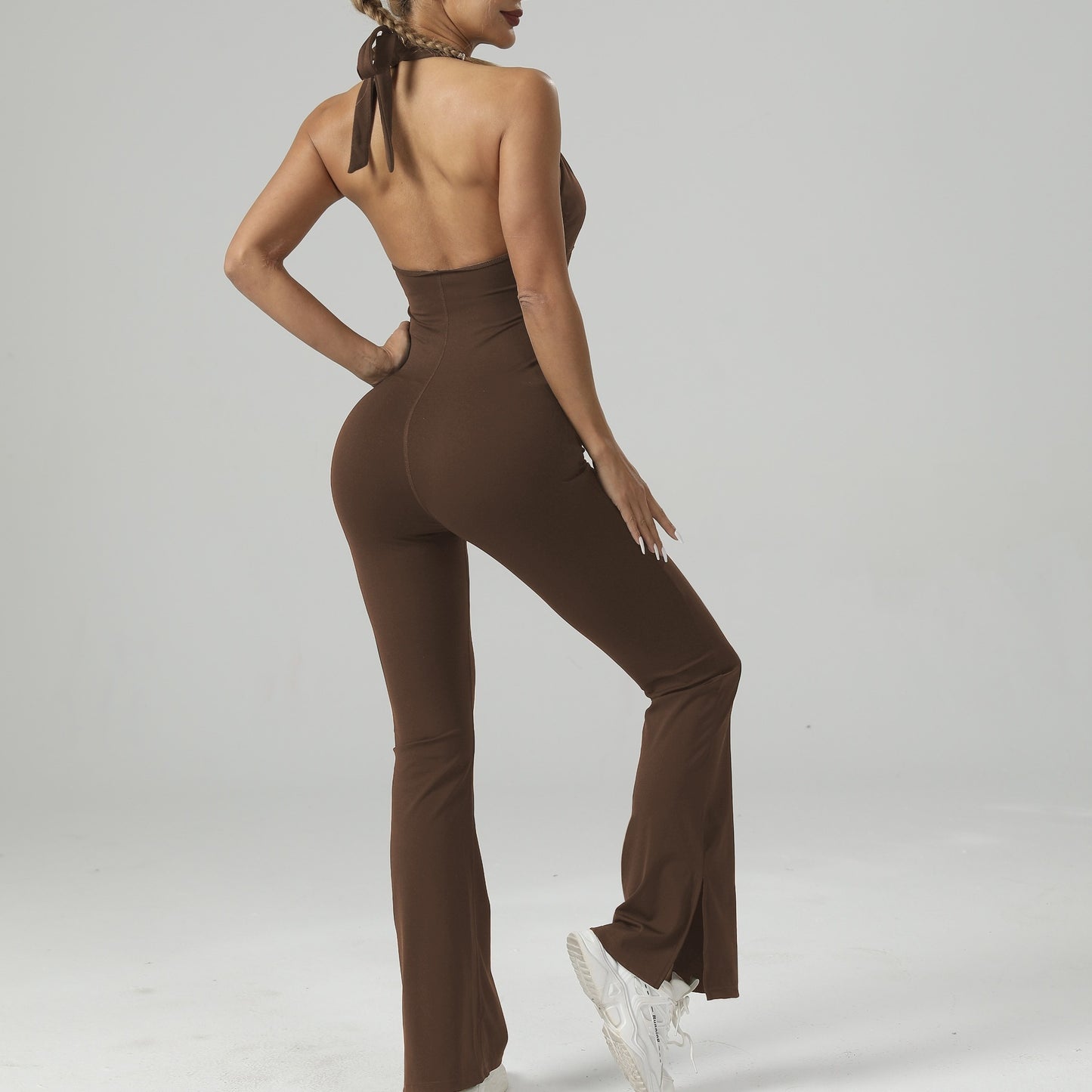 Tuta Scampanata – Eleganza Audace